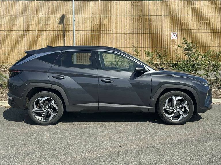 Hyundai Tucson 1.6 Tgdi Hybrid 230 Premium 2Wd GY73HRJ Grey #2
