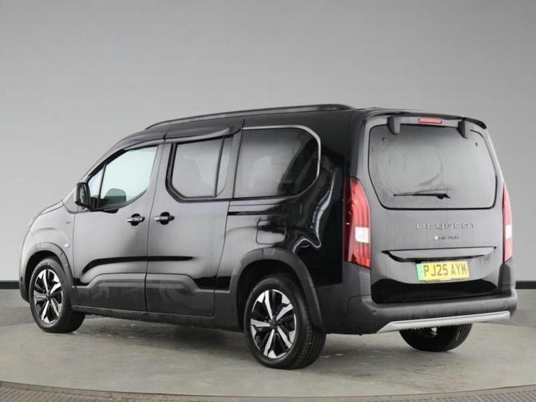 Peugeot e-Rifter 52Kwh Gt Long Mpv 7.4Kw Charger Black #3