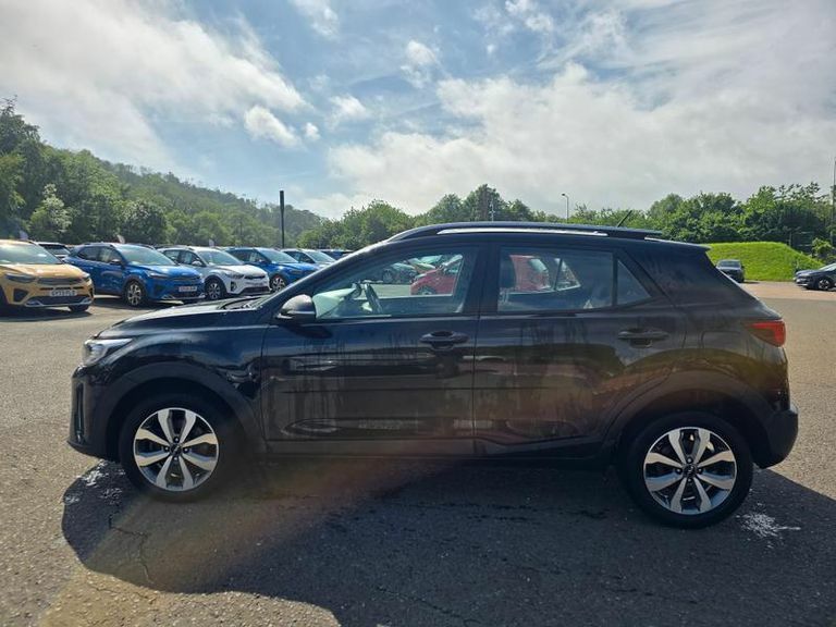 Kia Stonic 1.0T Gdi 99 2 Black #6