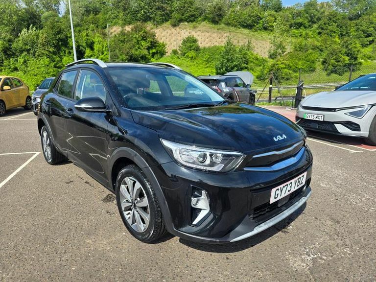 Kia Stonic 1.0T Gdi 99 2 Black