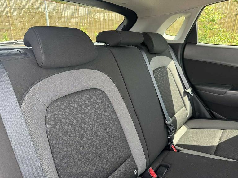 Hyundai Kona Hatchback Red #10