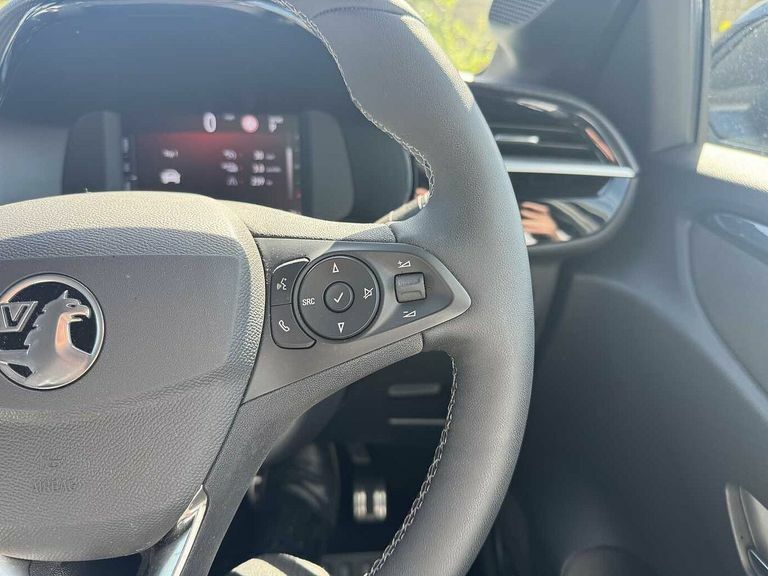 Vauxhall Corsa-e 100Kw Design 50Kwh 2024 White #18