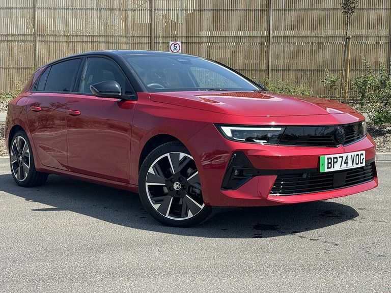 Vauxhall Astra 115Kw Ultimate 54Kwh Red