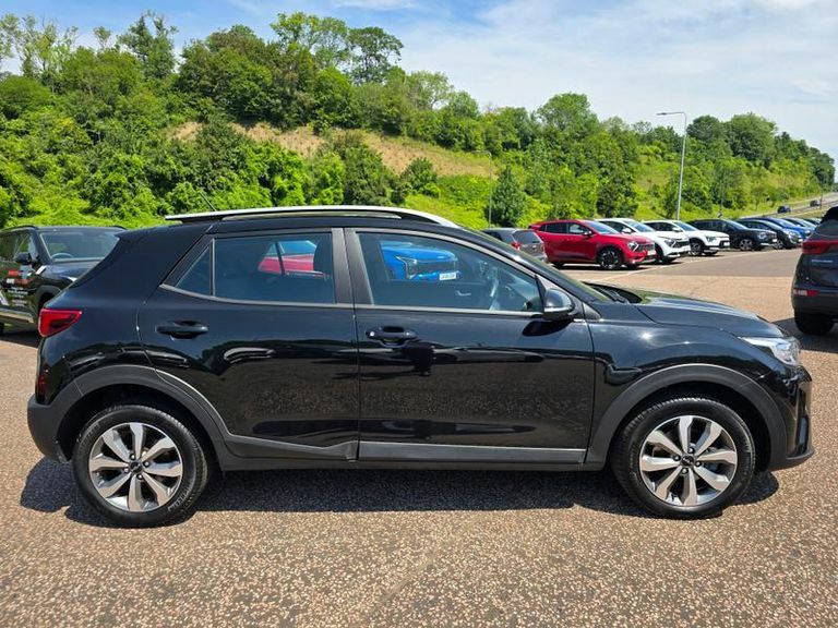 Kia Stonic 1.0T Gdi 99 2 Dct Black #2