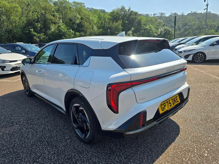 Kia K4 1.0T-gdi 115 48V Gt-line S Dct GP75DKE White #5