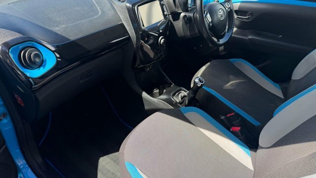 Toyota Aygo Hatchback Grey #16