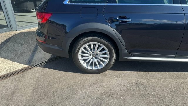 Audi A4 Allroad Sport Red #13