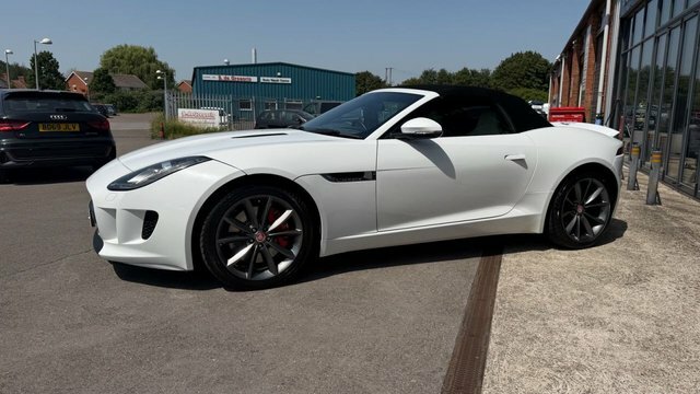 Jaguar F-Type Convertible White