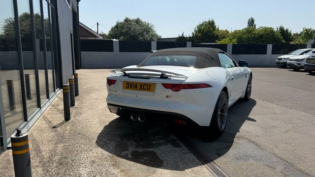 Jaguar F-Type 3.0 Supercharged V6 S White #7