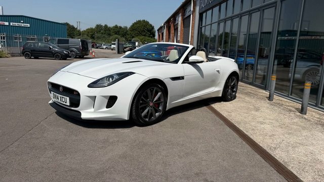 Jaguar F-Type Convertible White #4