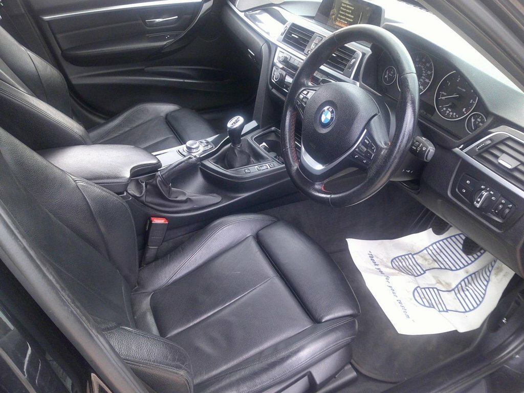 BMW 3 Series 2L Sport YE17UBO Black #5