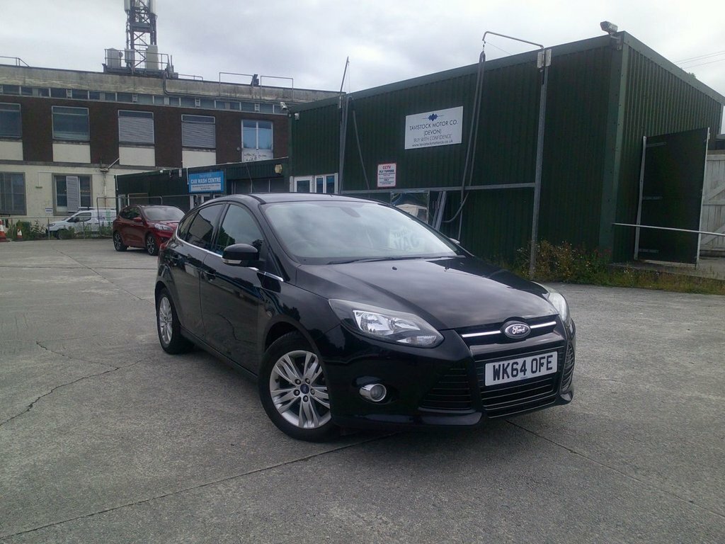 Ford Focus 1.6L Titanium Navigator Black