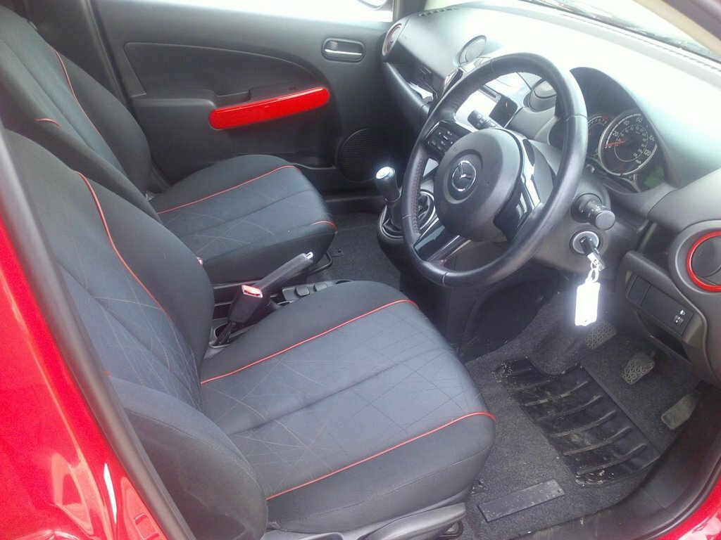 Mazda 2 1.3 Sport Venture Euro 5 Red #5