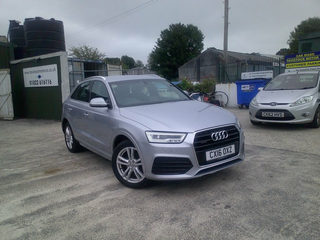 Audi Q3 2L S Line Silver