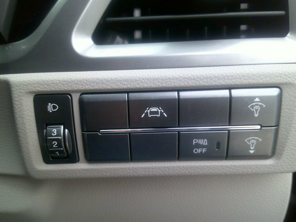SsangYong Korando Ventura Blue #18