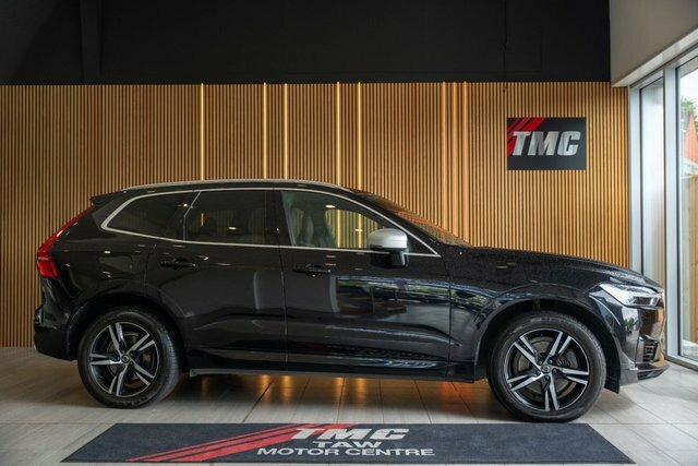 Volvo XC60 2018 2.0H T8 Twin Engine 10.4Kwh R-design Suv Black