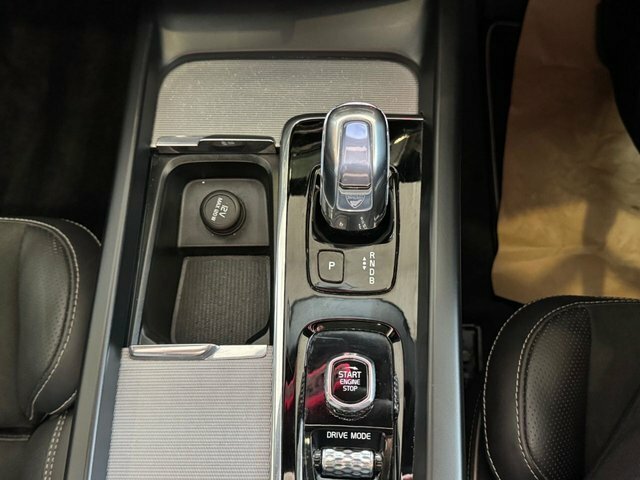 Volvo XC60 B5 Awd Plus Dark 20 Alloys Blond Leather B Blue #19