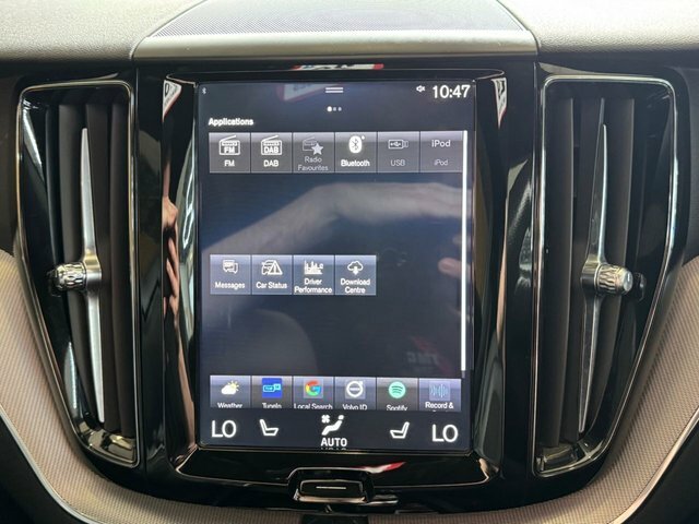 Volvo XC60 B5 Awd Plus Dark 20 Alloys Blond Leather B Blue #14