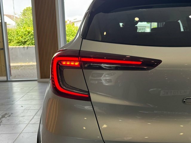 Renault Captur 1.6 E-tech Phev 160 Techno  #15