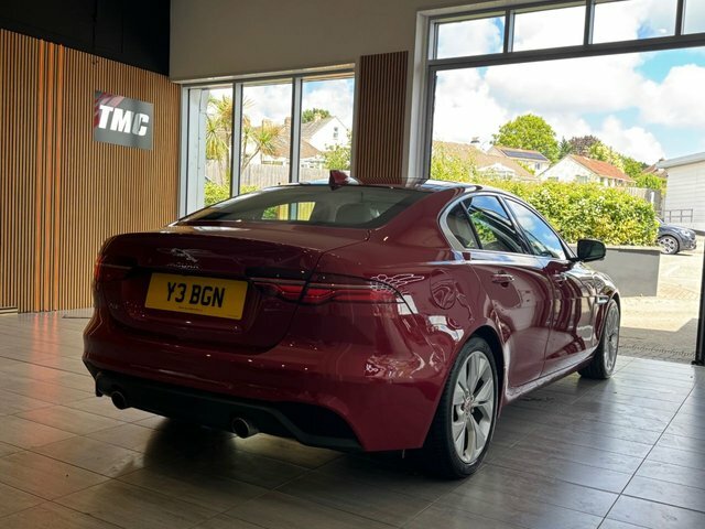 Jaguar XE 2021 2.0 P250i S Saloon Euro 6 S Red #5