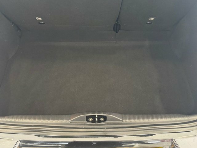 Citroen C3 1.2 Puretech Shine Plus Euro 6 Ss #20