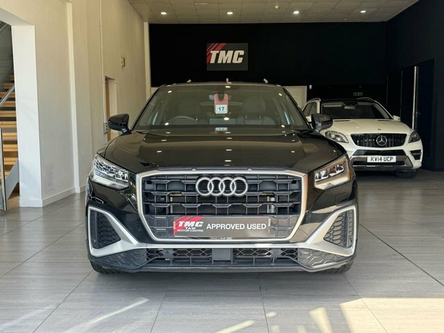 Audi Q2 2023 1.5 Tfsi Cod 35 S Line Suv S Troni LS23YEL Black #4