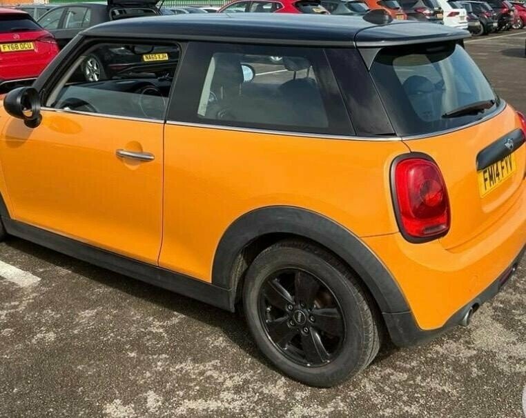 Mini Hatch 1.5L Cooper D FM14FYV Orange #4