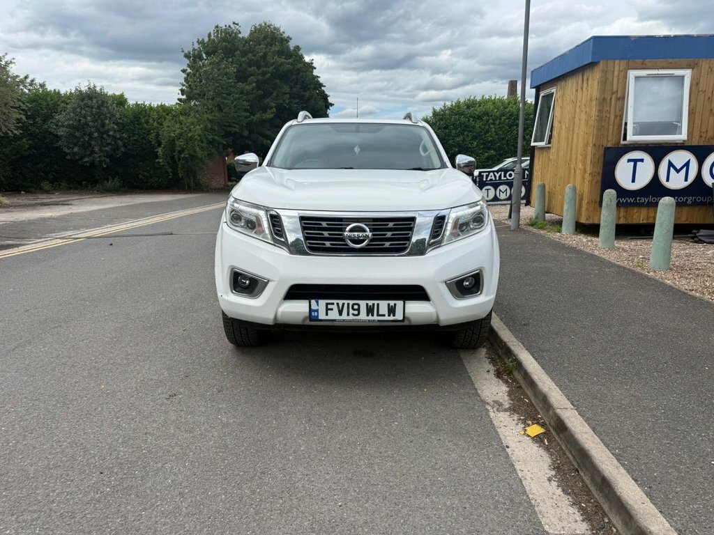 Nissan Navara 2.3L Tekna FV19WLW White #2