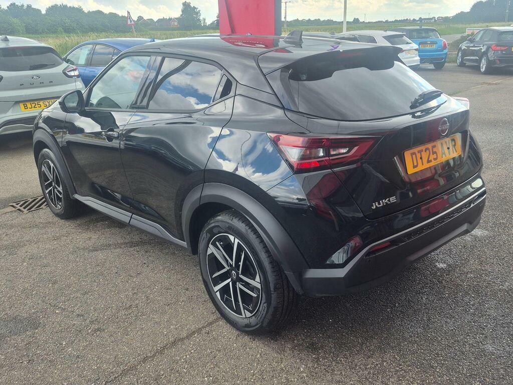 Nissan Juke 1.0 Dig-t N-connecta Dct Euro 6 Ss DT25AVR Black #4