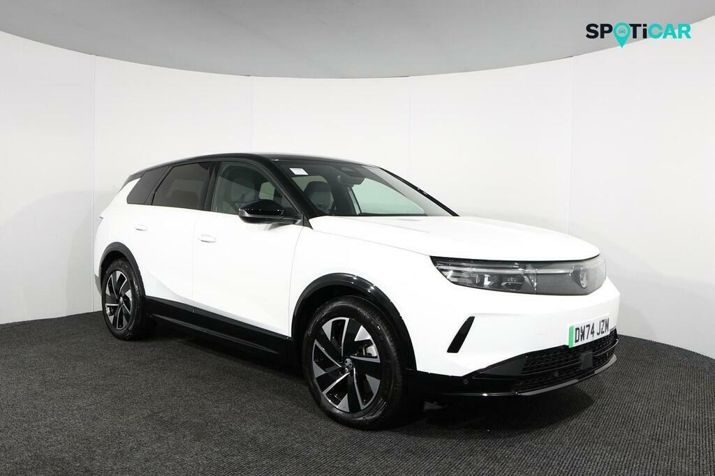 Vauxhall Grandland 73Kwh Gs White