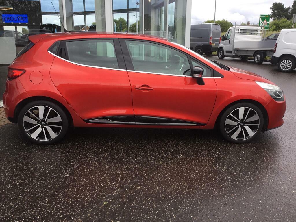 Renault Clio Renault Clio 1.5 Dci 90 Dynamique Nav Red #9