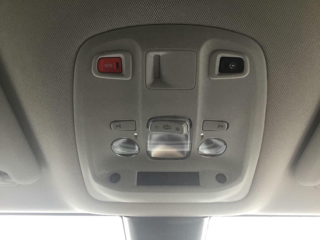 Peugeot Traveller 2L Active Black #13