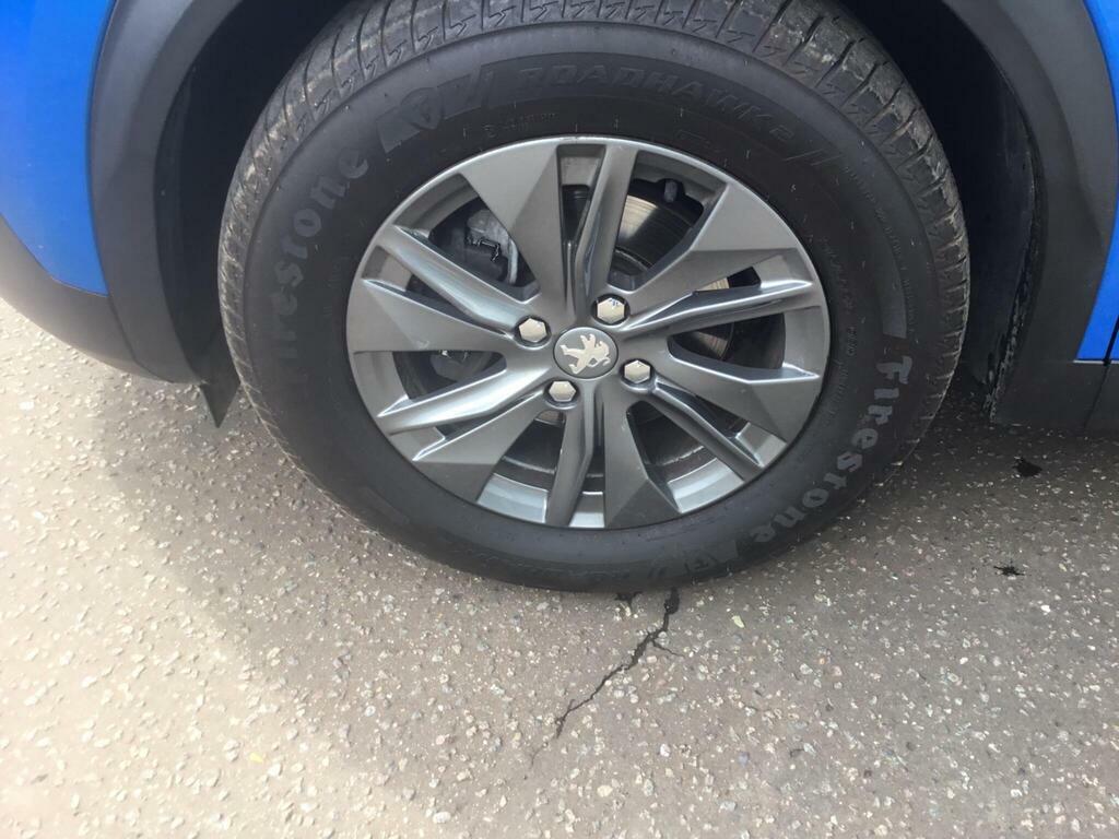 Peugeot 2008 1.2 Puretech Active Premium White #21