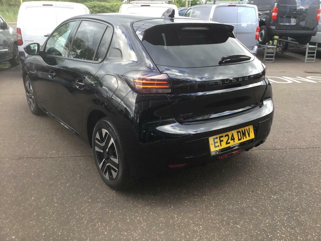 Peugeot 208 1.2 Puretech Allure Euro 6 Ss Black #4