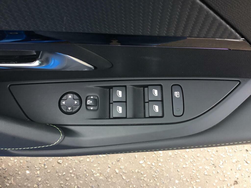Peugeot 208 1.2 Hybrid 100 Active E-dsc6 Hatchback Yellow #13