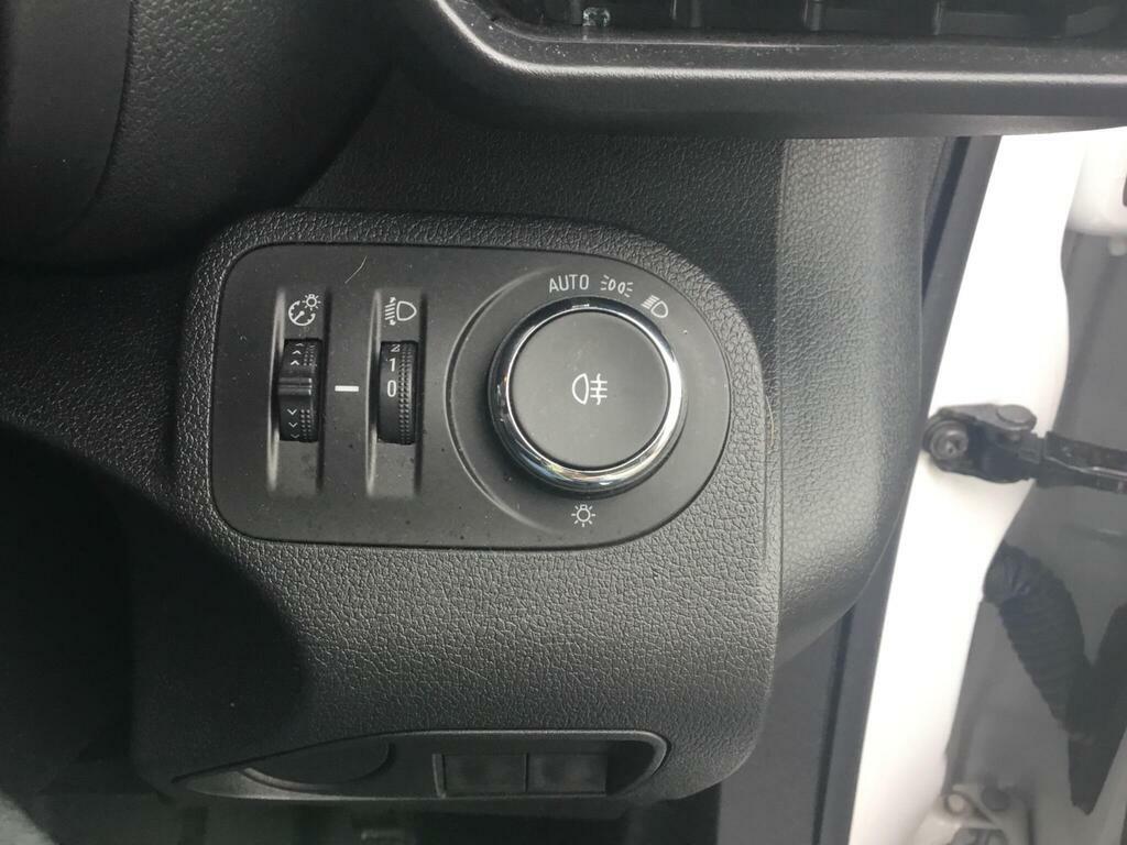 Vauxhall Combo 1.5 Turbo D 2300 Dynamic L2 H1 Euro 6 Grey #15