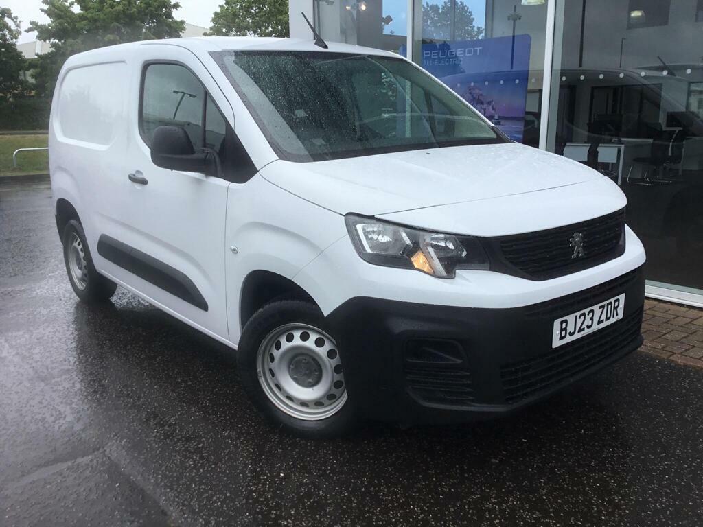 Peugeot Partner 1.5 Bluehdi 1000 Professional Premium Standard P White
