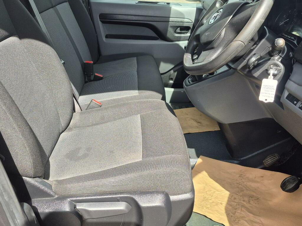 Vauxhall Vivaro Vivaro 2.0 Turbo D 3100 Sportive Panel Van 6Dr Die Grey #13