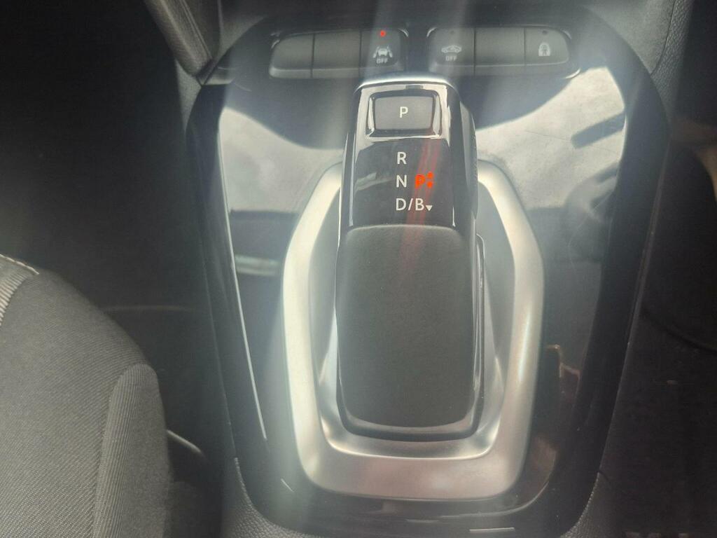 Vauxhall Corsa-e Corsa E Sri Premium Red #31