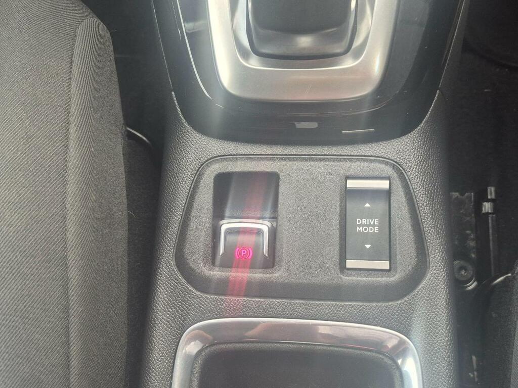 Vauxhall Corsa-e Corsa E Sri Premium Red #23
