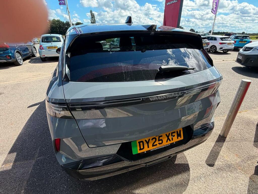 Vauxhall Grandland 73Kwh Ultimate Grey #6