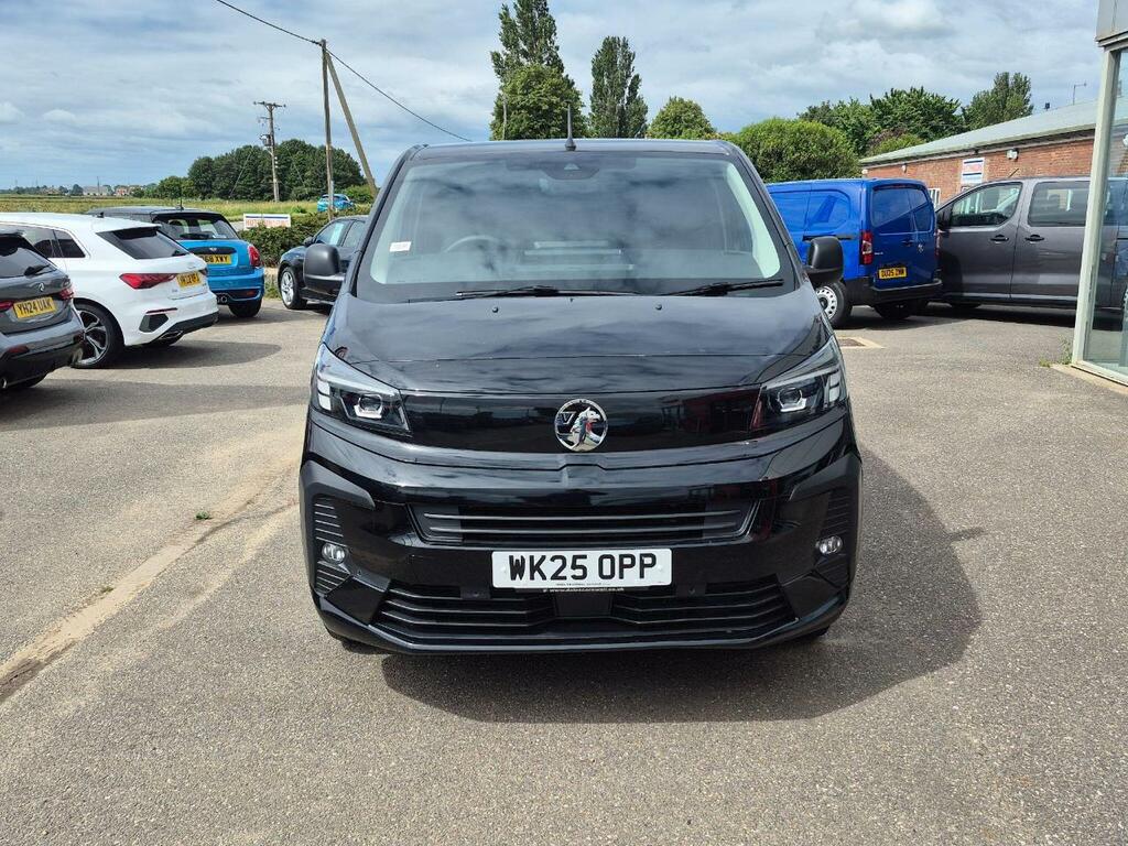 Vauxhall Vivaro 2.0 Turbo D Pro XL Panel Van Lwb Euro 6 6Dr Black #2