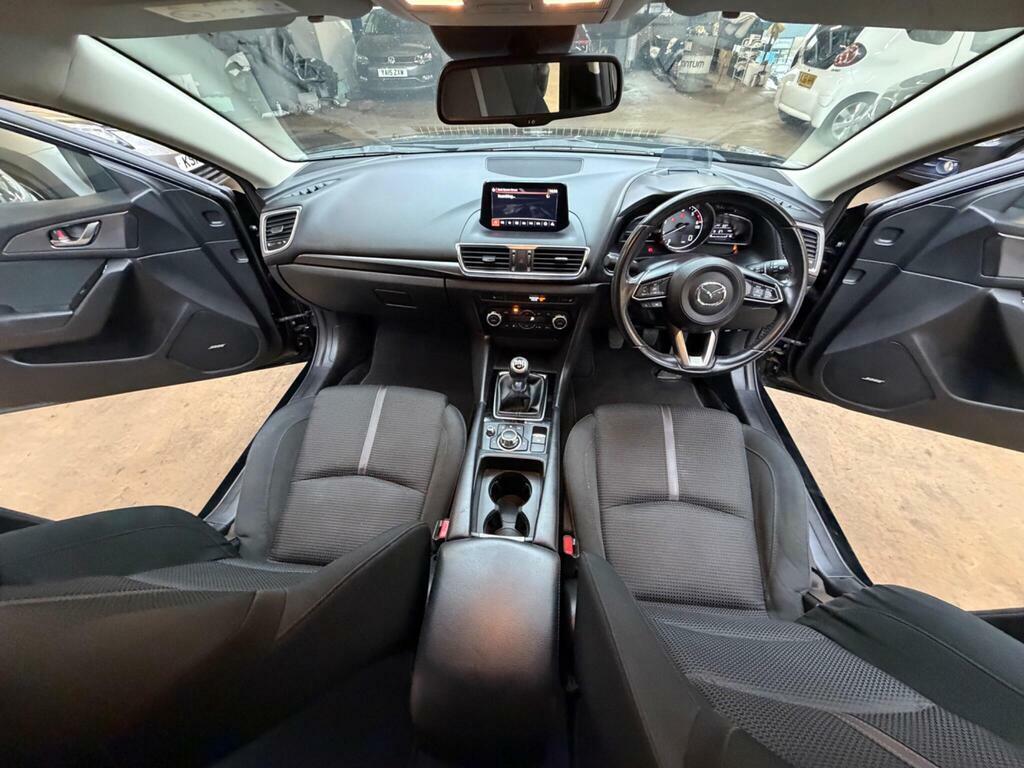 Mazda 3 2.2 Skyactiv-d Sport Nav Euro 6 S S Black #2