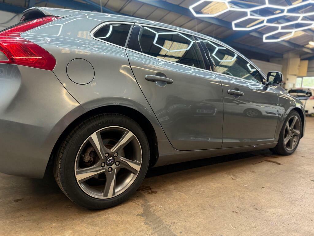 Volvo V40 2L R-design Grey #55
