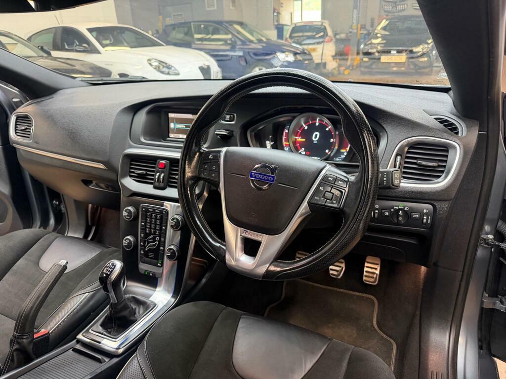 Volvo V40 2L R-design Grey #19