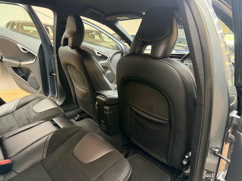 Volvo V40 2L R-design Grey #25