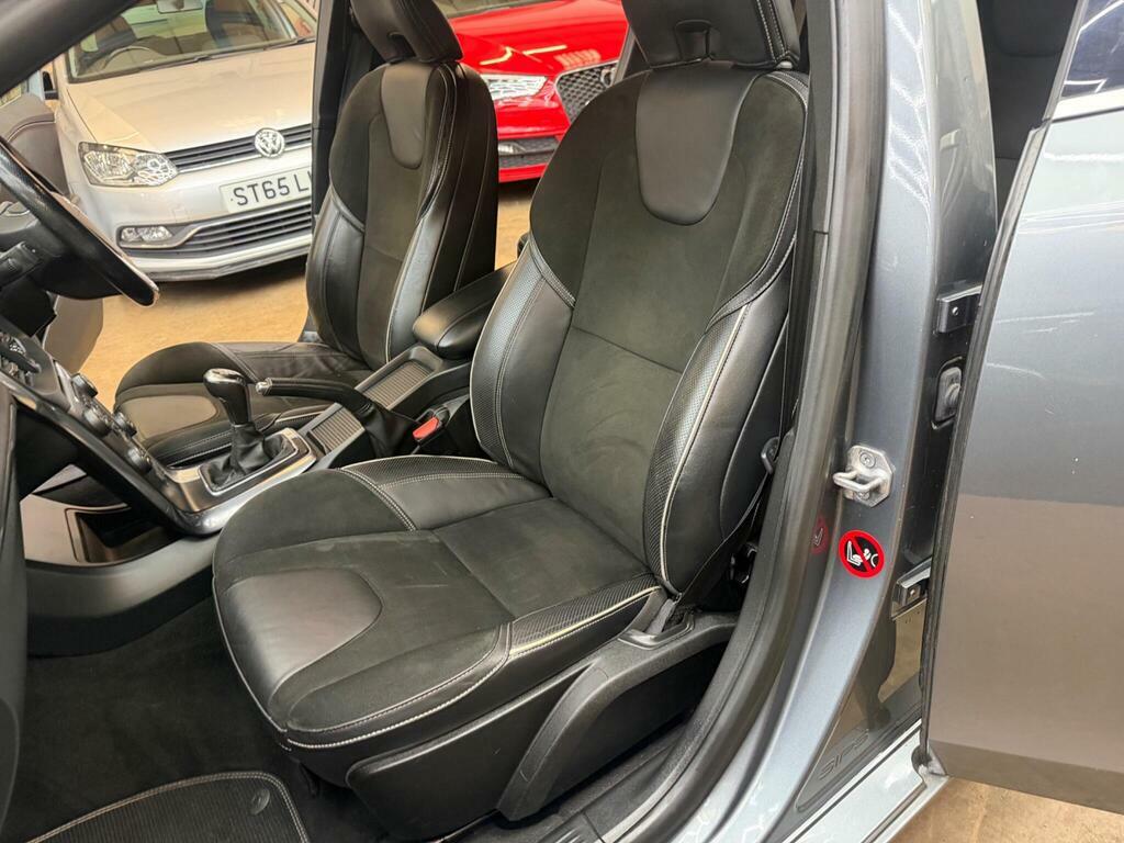 Volvo V40 2L R-design Grey #22