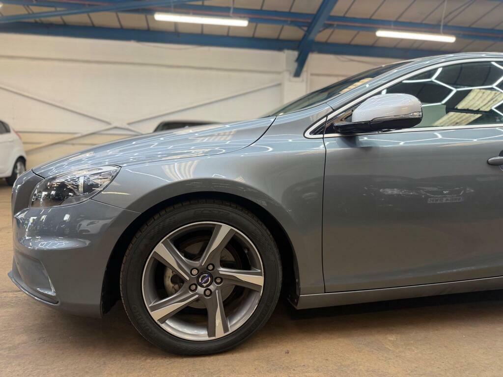 Volvo V40 2L R-design Grey #49