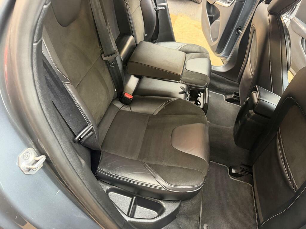 Volvo V40 2L R-design Grey #26