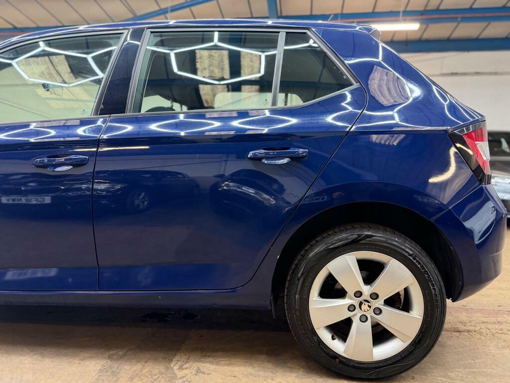 Skoda Fabia 1.0 Tsi Se Hatchback Blue #51